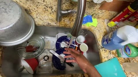 Louça e tarefas de cozinha